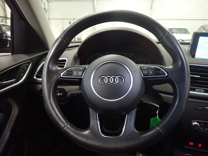 Photo 10 VIN: WAUZZZ8U3JR047994 - AUDI Q3 