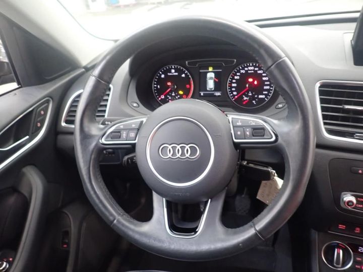 Photo 9 VIN: WAUZZZ8U4JR082589 - AUDI Q3 