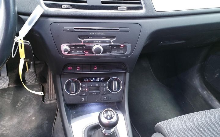 Photo 5 VIN: WAUZZZ8U5JR083864 - AUDI Q3 