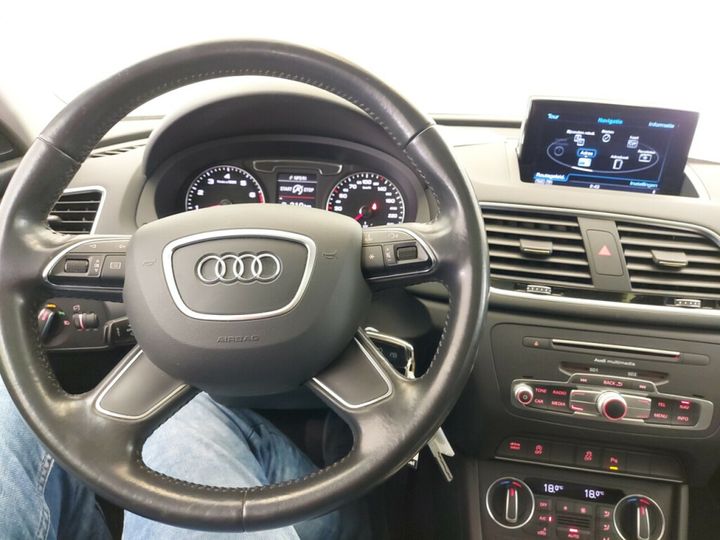 Photo 9 VIN: WAUZZZ8U6HR031234 - AUDI Q3 