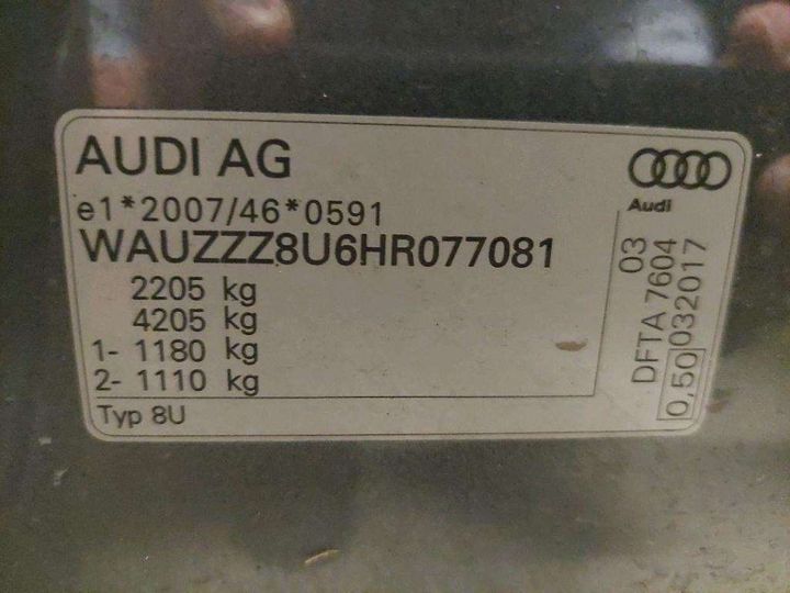 Photo 8 VIN: WAUZZZ8U6HR077081 - AUDI Q3 