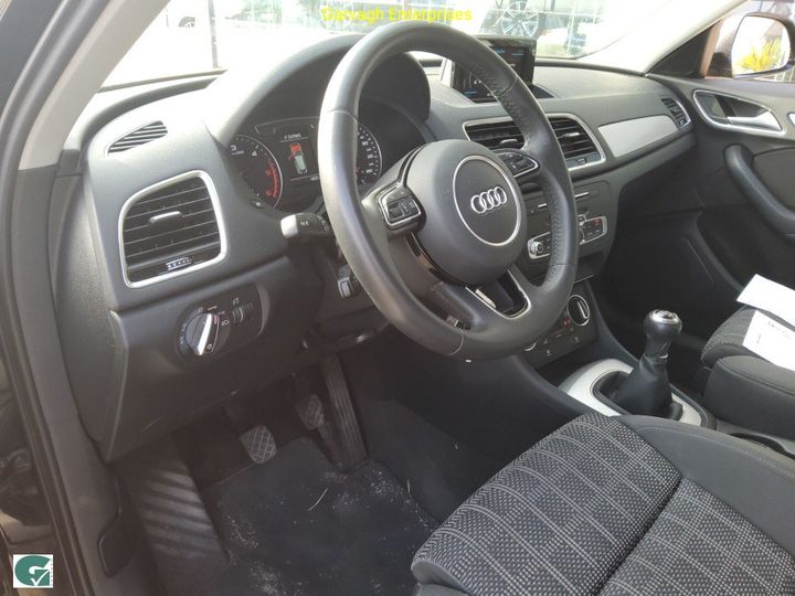 Photo 5 VIN: WAUZZZ8U6JR082920 - AUDI Q3 