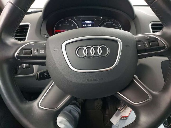 Photo 9 VIN: WAUZZZ8U6JR087258 - AUDI Q3 