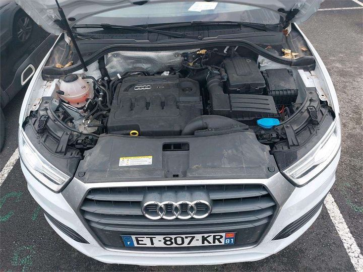 Photo 19 VIN: WAUZZZ8U7JR038201 - AUDI Q3 