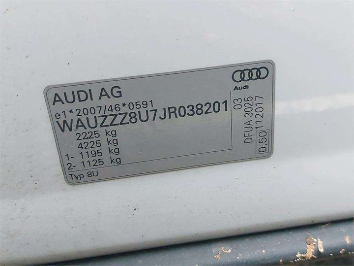 Photo 8 VIN: WAUZZZ8U7JR038201 - AUDI Q3 