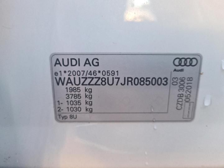 Photo 10 VIN: WAUZZZ8U7JR085003 - AUDI Q3 