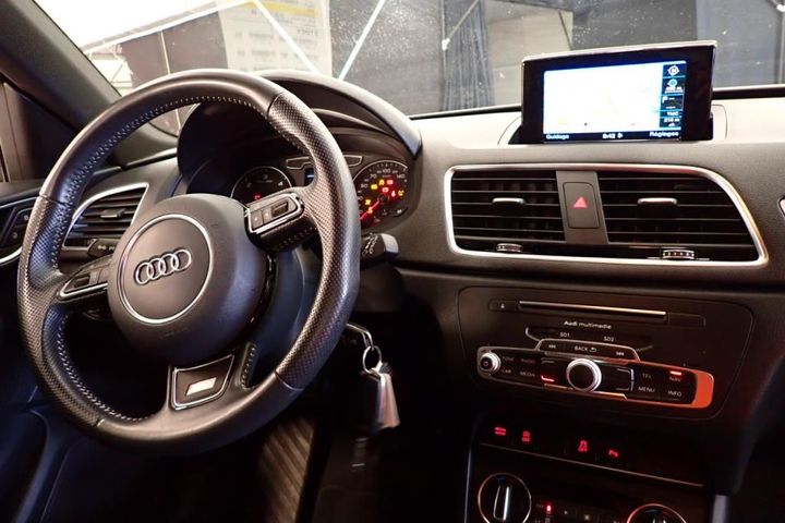 Photo 5 VIN: WAUZZZ8U7JR098169 - AUDI Q3 