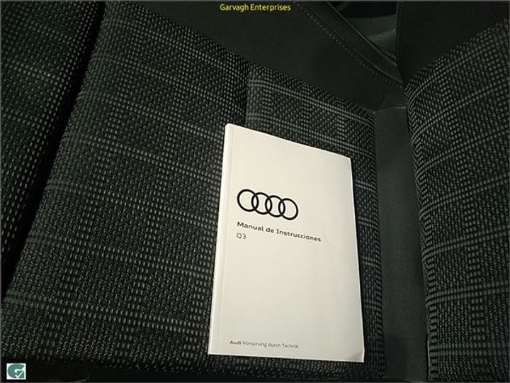 Photo 2 VIN: WAUZZZ8U8JR011542 - AUDI Q3 