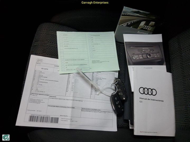 Photo 2 VIN: WAUZZZ8U8JR042080 - AUDI Q3 