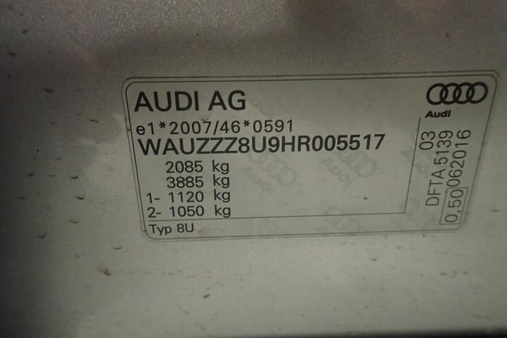 Photo 8 VIN: WAUZZZ8U9HR005517 - AUDI Q3 