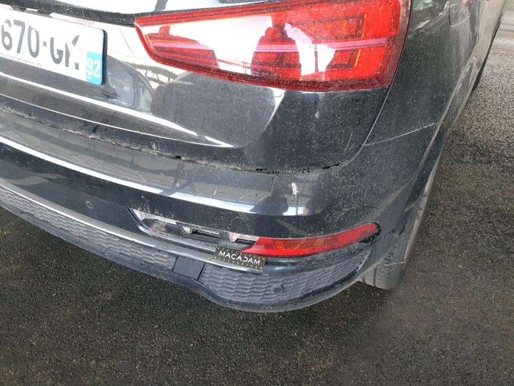 Photo 19 VIN: WAUZZZ8U9HR030868 - AUDI Q3 