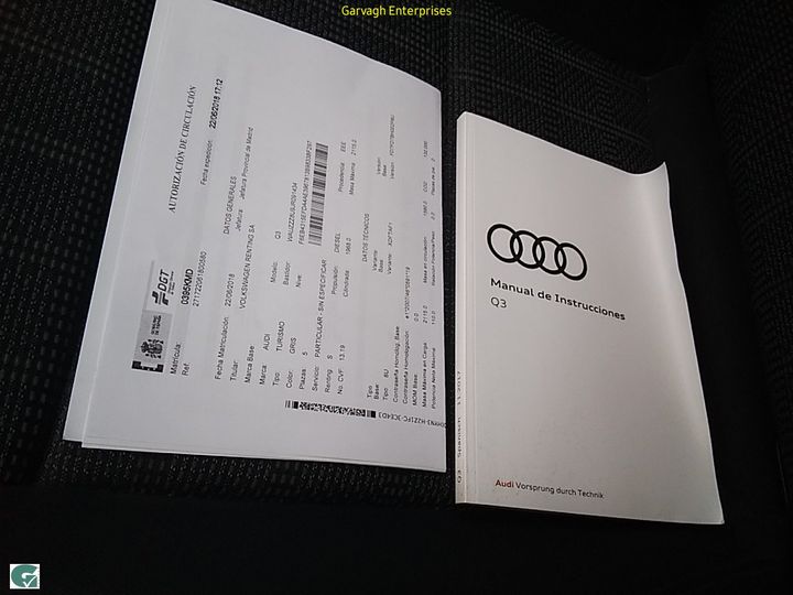 Photo 2 VIN: WAUZZZ8U9JR091434 - AUDI Q3 