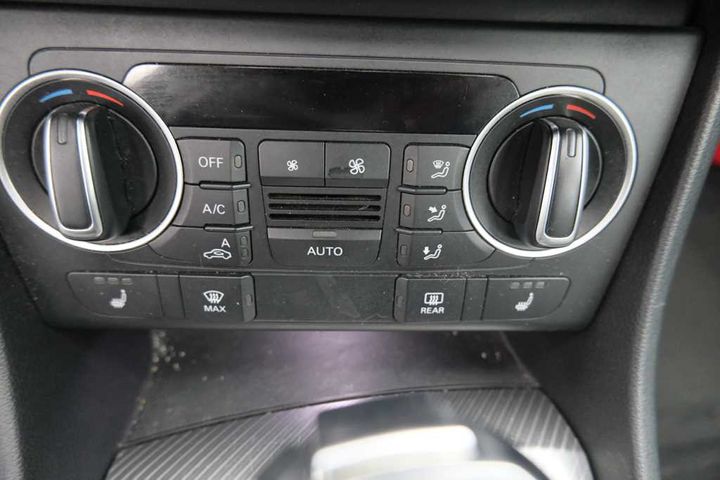 Photo 33 VIN: WAUZZZ8UXGR094402 - AUDI Q3 FL &#3914 