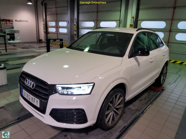 Photo 0 VIN: WAUZZZ8UXJR023885 - AUDI Q3 