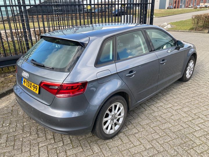 Photo 3 VIN: WAUZZZ8V0EA120056 - AUDI A3 SPORTBACK 