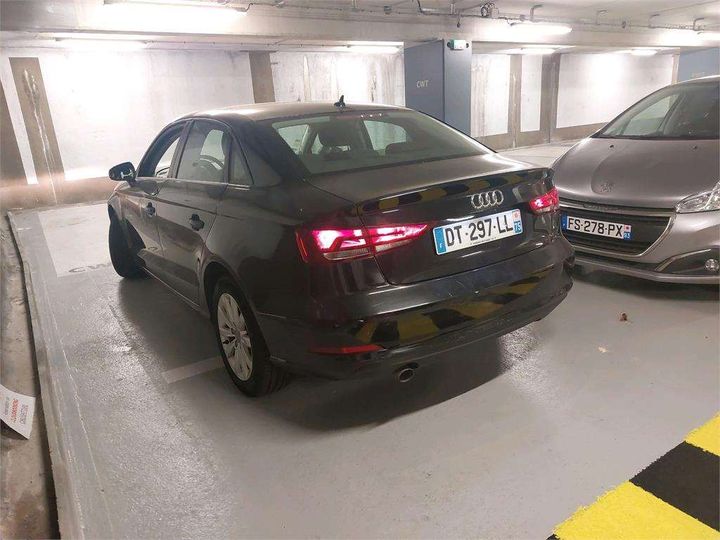 Photo 2 VIN: WAUZZZ8V0G1013673 - AUDI A3 BERLINE 