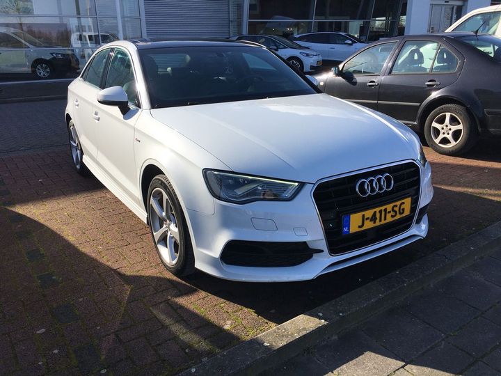 Photo 4 VIN: WAUZZZ8V0G1069094 - AUDI A3 BERLINE 