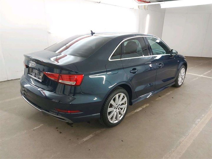 Photo 2 VIN: WAUZZZ8V0H1011178 - AUDI A3 BERLINE 