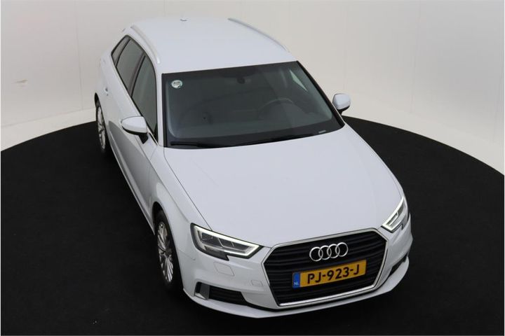 Photo 2 VIN: WAUZZZ8V0HA069517 - AUDI A3 SPORTBACK 