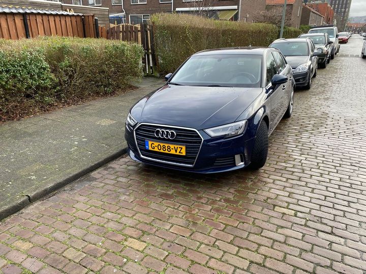 Photo 1 VIN: WAUZZZ8V0HA076080 - AUDI A3 SPORTBACK 