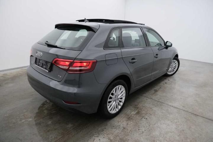 Photo 2 VIN: WAUZZZ8V0HA092571 - AUDI A3 SPORTBACK FL&#3916 