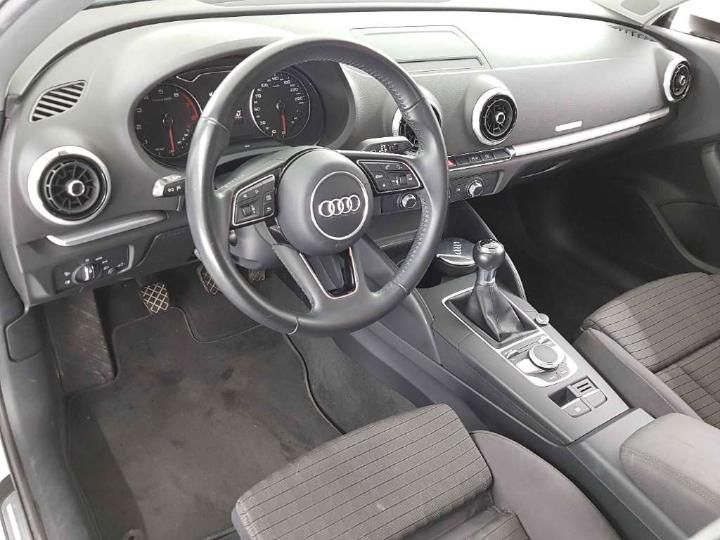 Photo 7 VIN: WAUZZZ8V0HA121423 - AUDI A3 SPORTBACK 