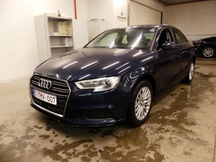 Photo 1 VIN: WAUZZZ8V0J1042419 - AUDI A3 BERLINE 