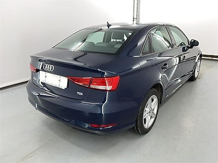 Photo 4 VIN: WAUZZZ8V0J1076229 - AUDI A3 SEDAN DIESEL 