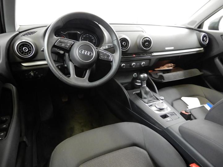 Photo 9 VIN: WAUZZZ8V0JA020226 - AUDI A3 SPORTBACK 