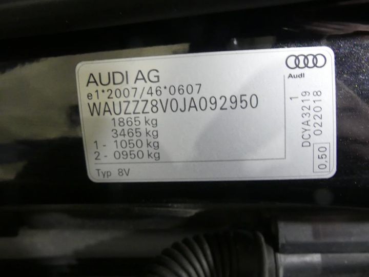 Photo 3 VIN: WAUZZZ8V0JA092950 - AUDI A3 SPORTBACK 