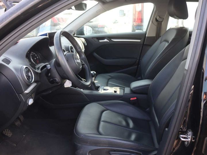 Photo 9 VIN: WAUZZZ8V0JA131228 - AUDI A3 