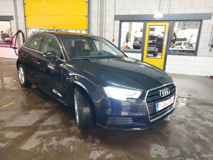 Photo 31 VIN: WAUZZZ8V0JA139443 - AUDI A3 