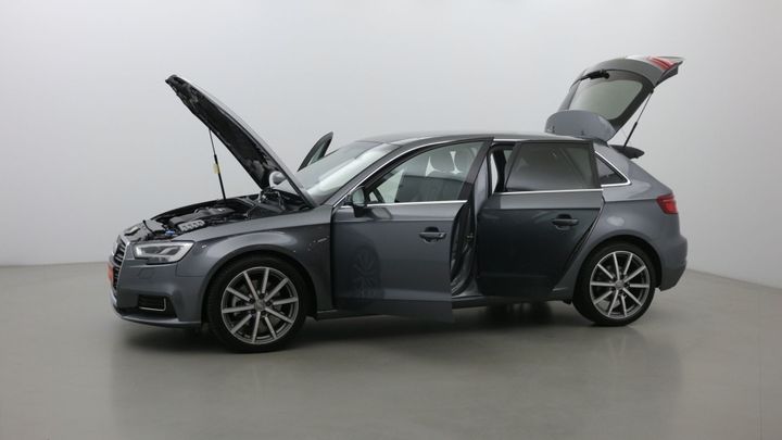 Photo 2 VIN: WAUZZZ8V0JA150748 - AUDI A3 SPORTBACK 