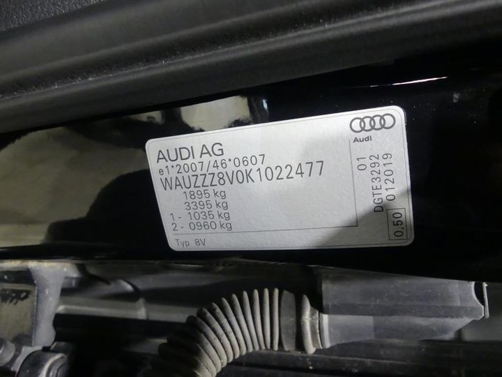 Photo 3 VIN: WAUZZZ8V0K1022477 - AUDI A3 SEDAN 