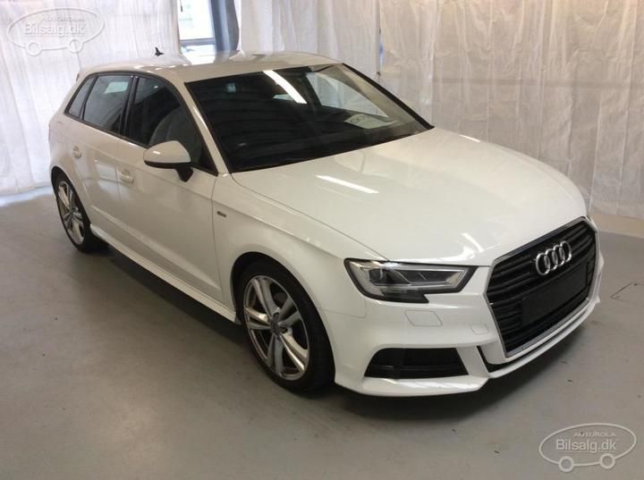 Photo 11 VIN: WAUZZZ8V0KA093873 - AUDI A3 SPORTBACK 