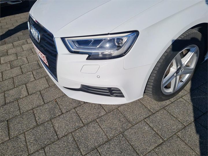 Photo 18 VIN: WAUZZZ8V0KA105438 - AUDI A3 