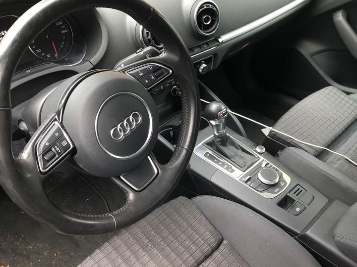 Photo 7 VIN: WAUZZZ8V1E1016675 - AUDI A3 LIMOUSINE 