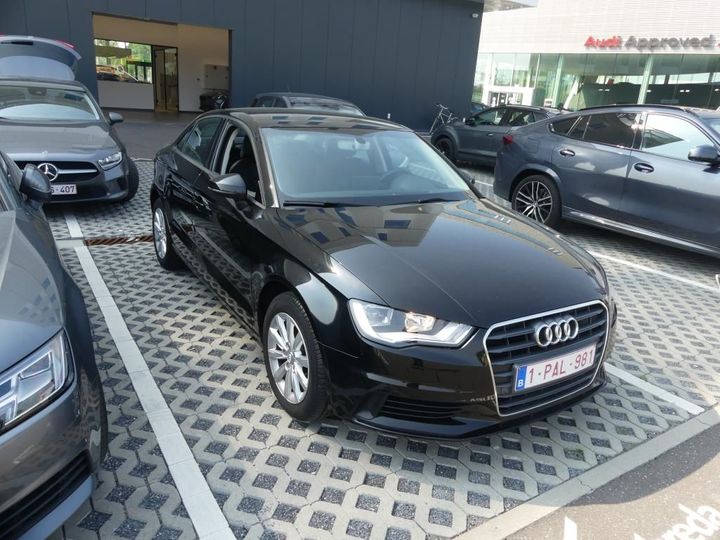 Photo 2 VIN: WAUZZZ8V1G1104712 - AUDI A3 SEDAN 