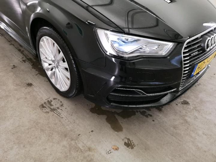 Photo 18 VIN: WAUZZZ8V1GA034418 - AUDI A3 