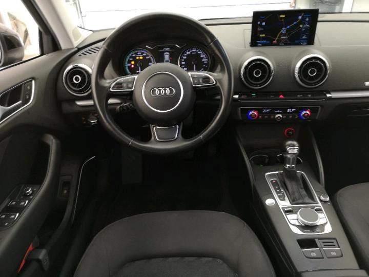 Photo 8 VIN: WAUZZZ8V1GA034418 - AUDI A3 