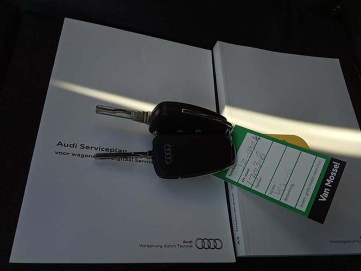 Photo 13 VIN: WAUZZZ8V1H1002568 - AUDI A3 