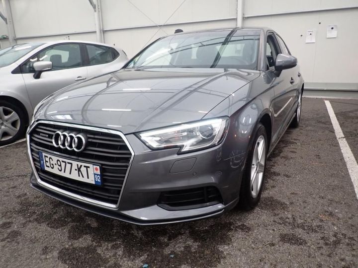 Photo 1 VIN: WAUZZZ8V1H1015997 - AUDI A3 BERLINE 