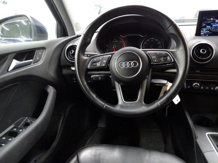 Photo 12 VIN: WAUZZZ8V1H1031021 - AUDI A3 BERLINE 