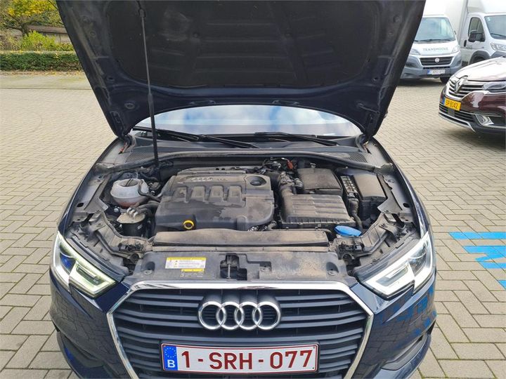 Photo 10 VIN: WAUZZZ8V1H1076234 - AUDI A3 BERLINE 