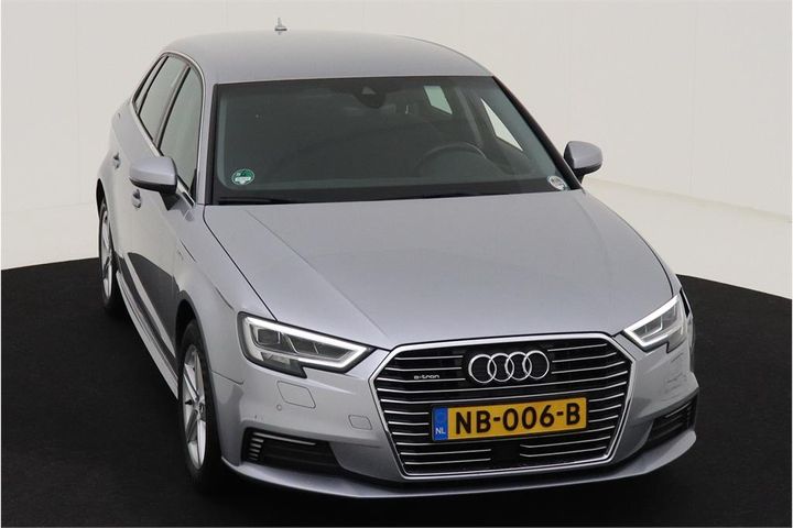 Photo 2 VIN: WAUZZZ8V1HA028474 - AUDI A3 SPORTBACK 