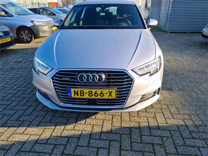 Photo 17 VIN: WAUZZZ8V1HA054945 - AUDI A3 SPORTBACK 