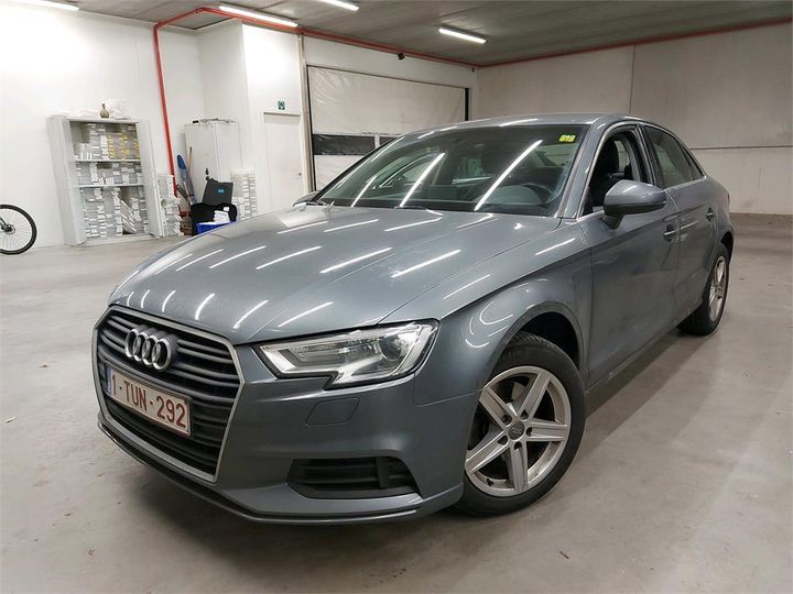 Photo 1 VIN: WAUZZZ8V1J1050805 - AUDI A3 BERLINE 