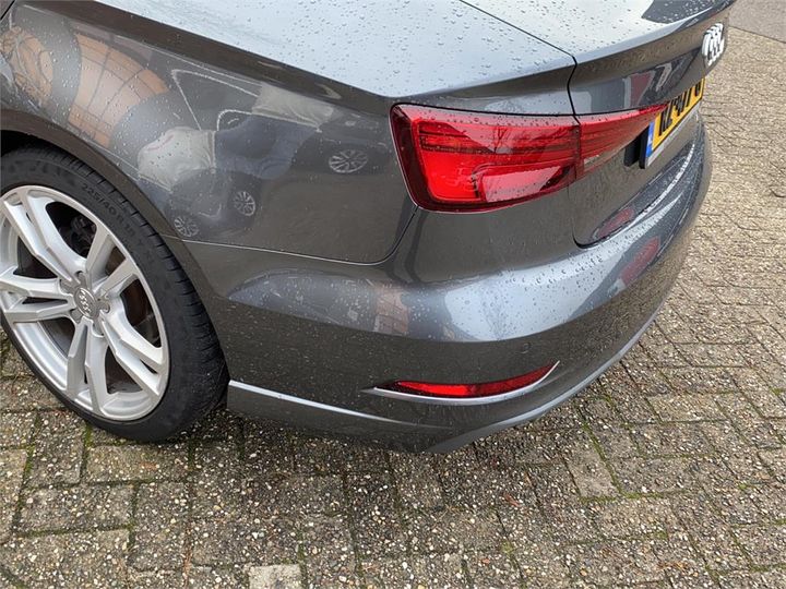 Photo 19 VIN: WAUZZZ8V1J1052781 - AUDI A3 