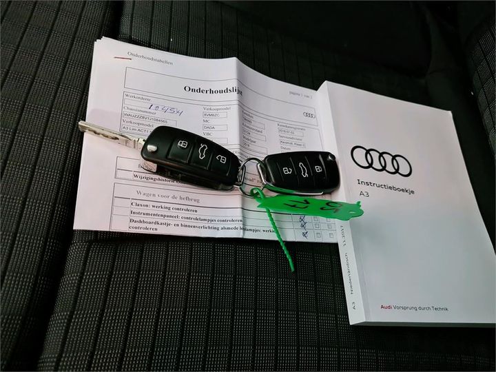 Photo 4 VIN: WAUZZZ8V1J1084565 - AUDI A3 