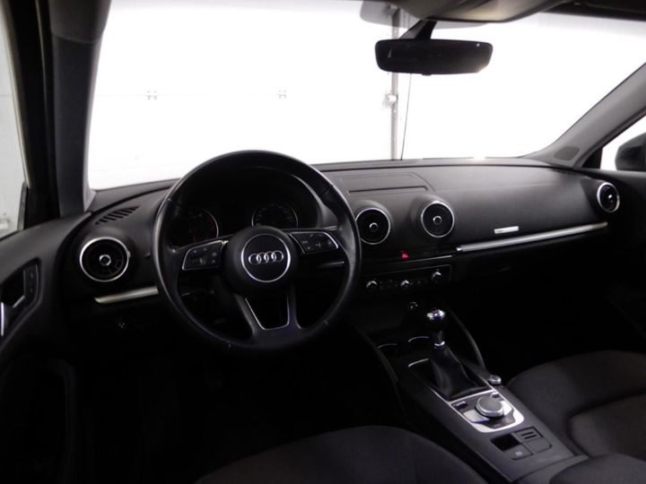 Photo 8 VIN: WAUZZZ8V1JA033695 - AUDI A3 SPORTBACK 